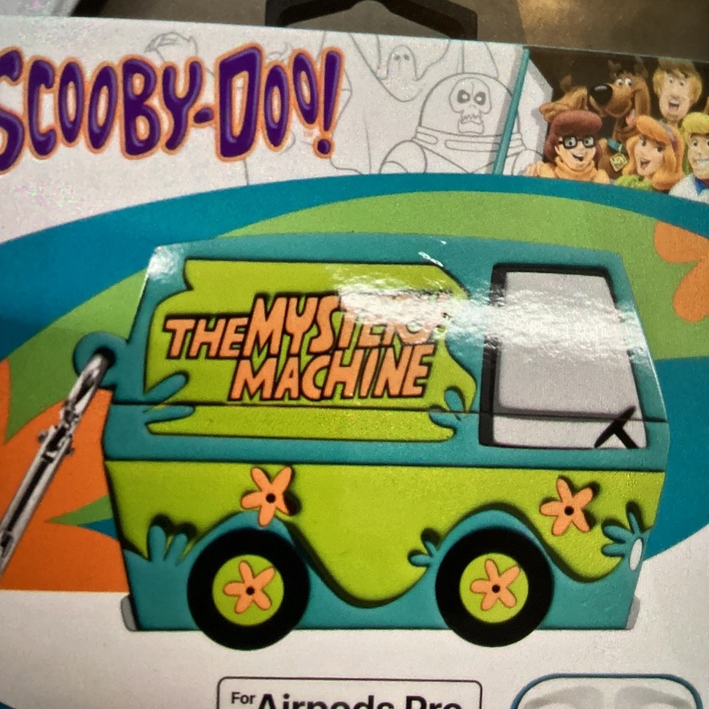 New Scooby Doo AirPods Case- The Mystery Machine